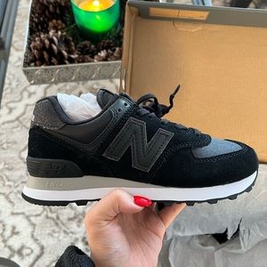 New Balance/Size 5